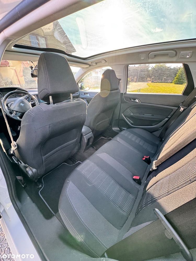 Peugeot 308 1.6 BlueHDi Allure S&S - 8