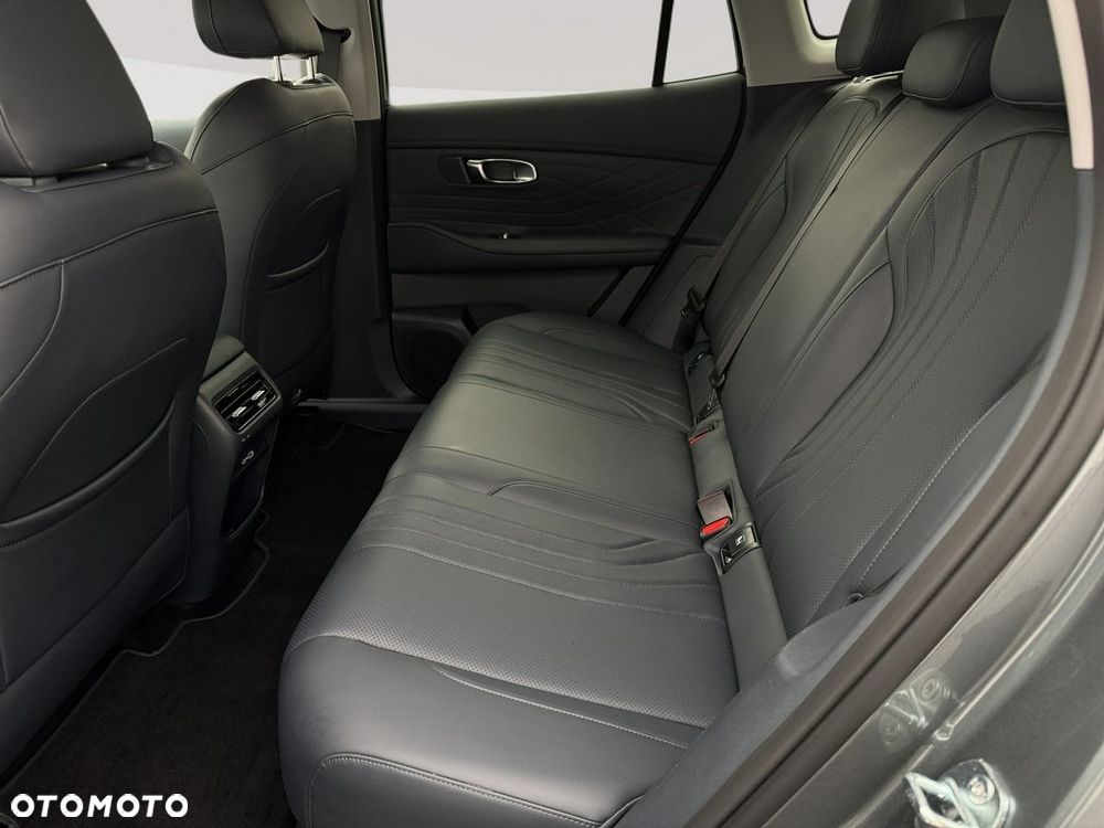 Geely Starray EM-i 1.5 PHEV Pro DHT - 25
