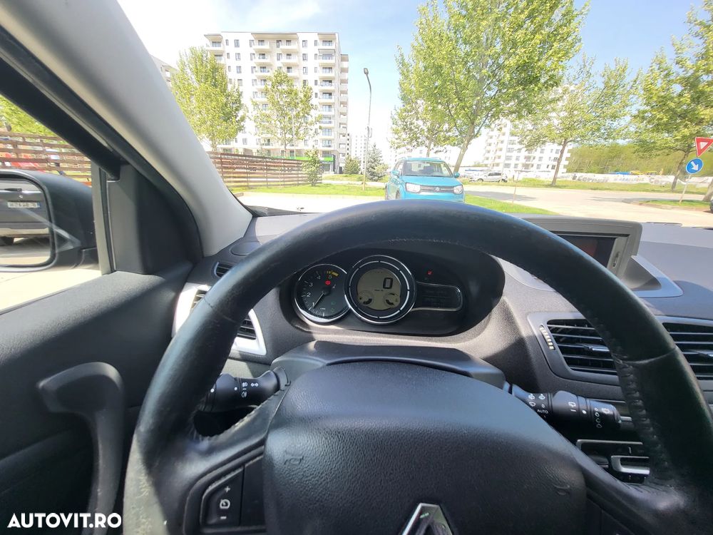 Renault Megane 1.9dCi Dynamique - 6