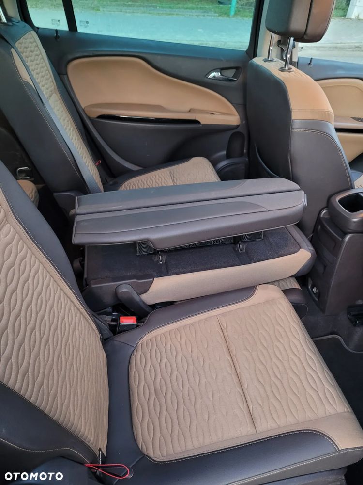 Opel Zafira 2.0 CDTI Cosmo - 15