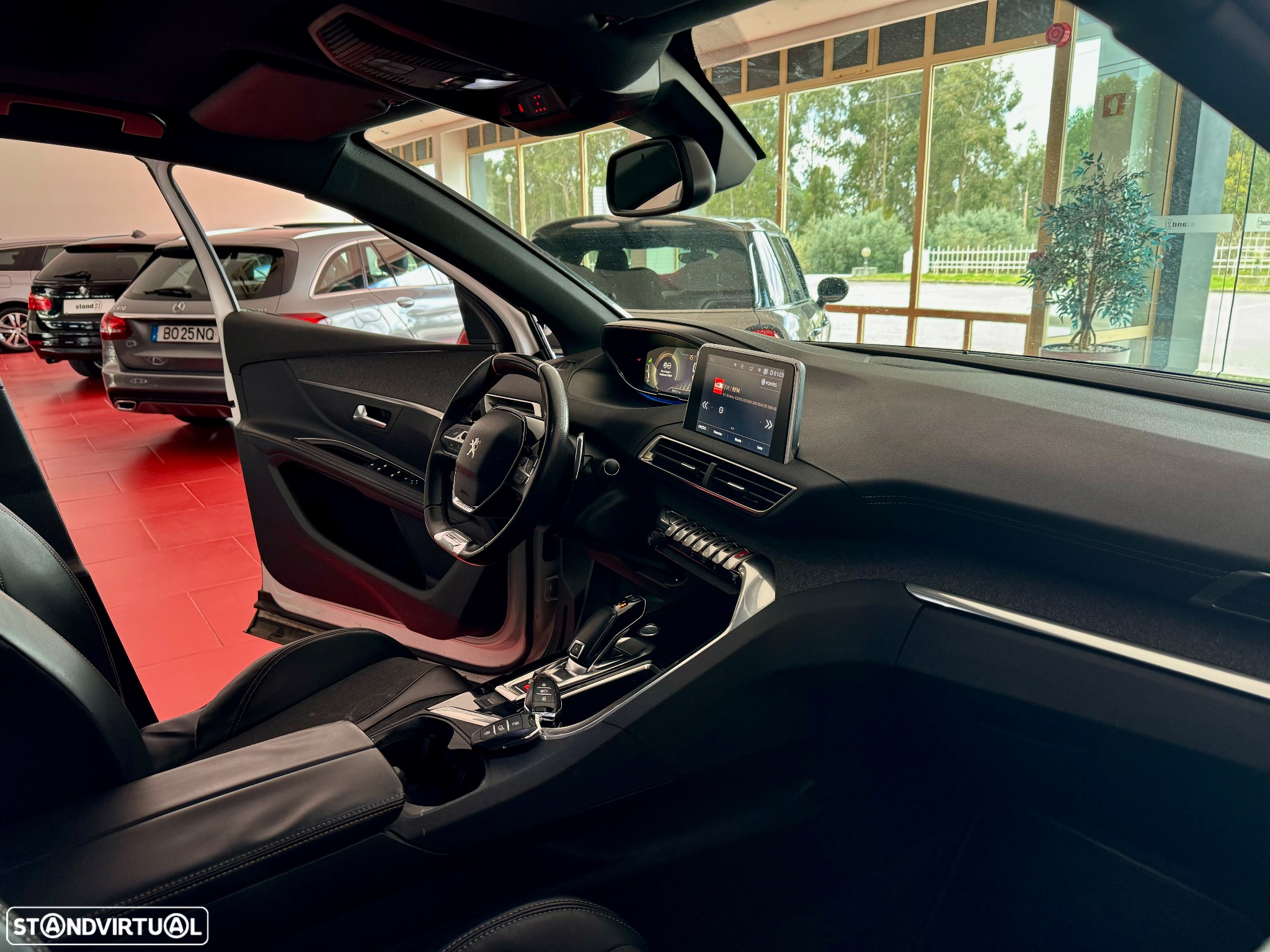 Peugeot 5008 1.6 BlueHDi GT Line EAT6 - 15