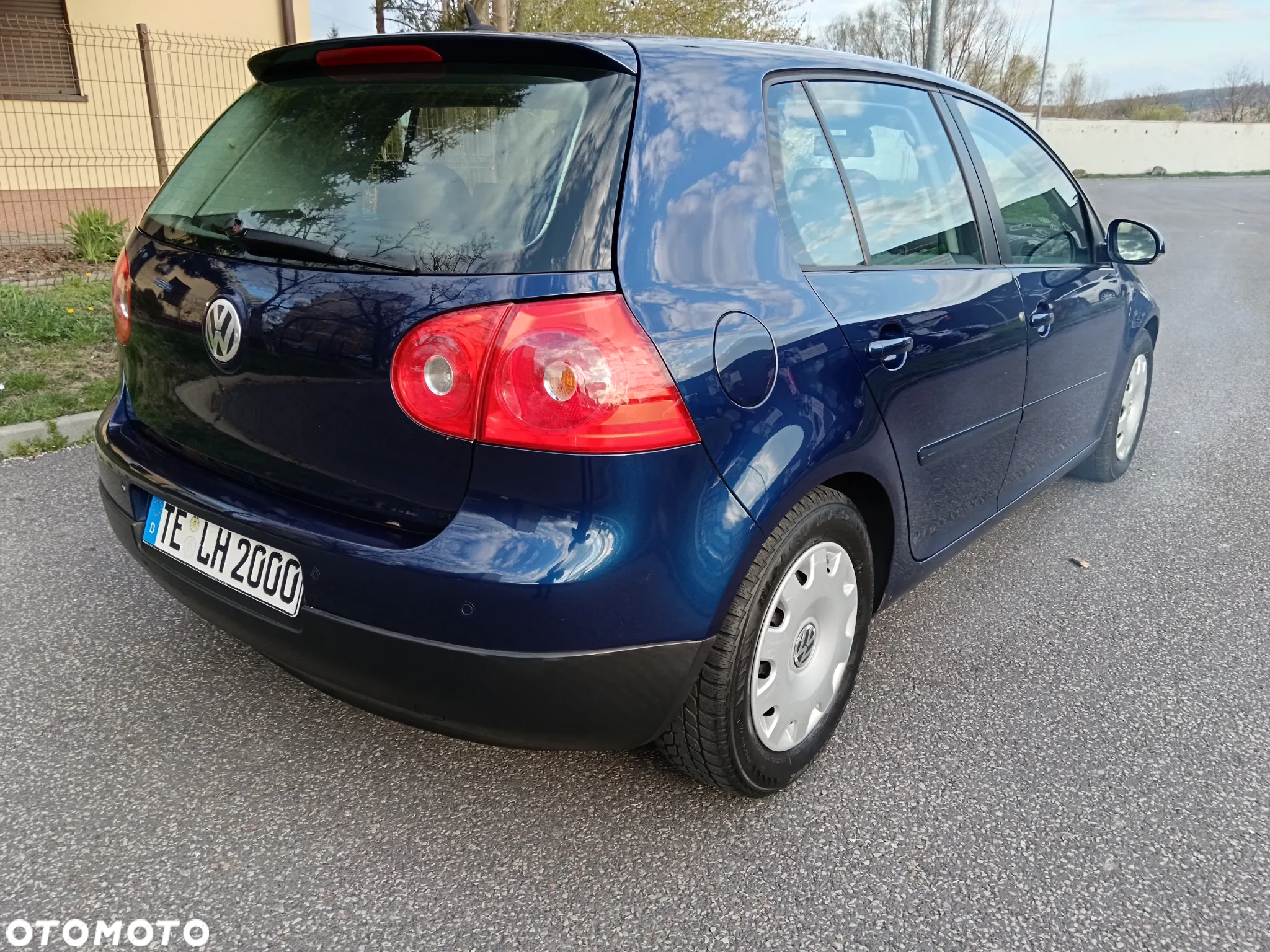 Volkswagen Golf 1.9 TDI Sportline - 22