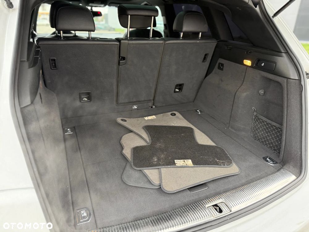 Audi Q5 3.0 TFSI Quattro Tiptronic - 19