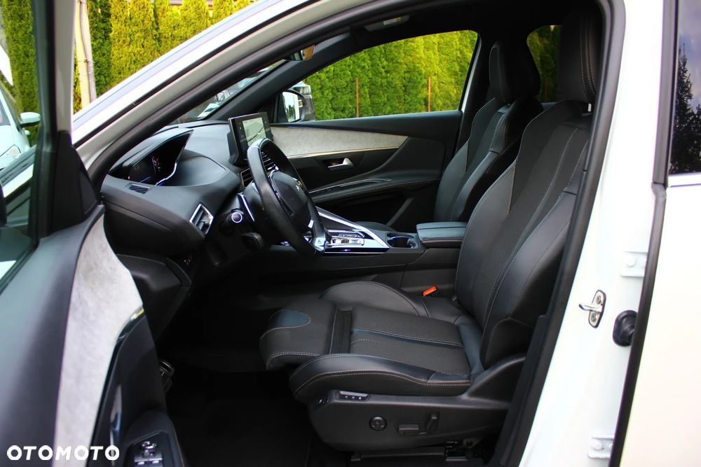 Peugeot 3008 1.5 BlueHDi GT S&S EAT8 - 23