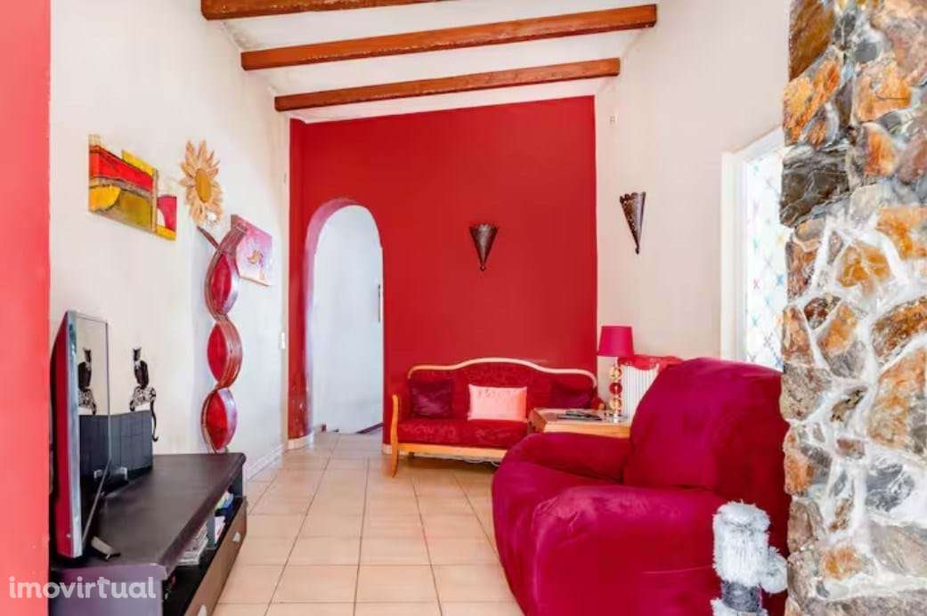 APARTAMENTO COM GRANDE POTENCIAL PARA AL NO CENTRO HISTÓRICO - Grande imagem: 2/24