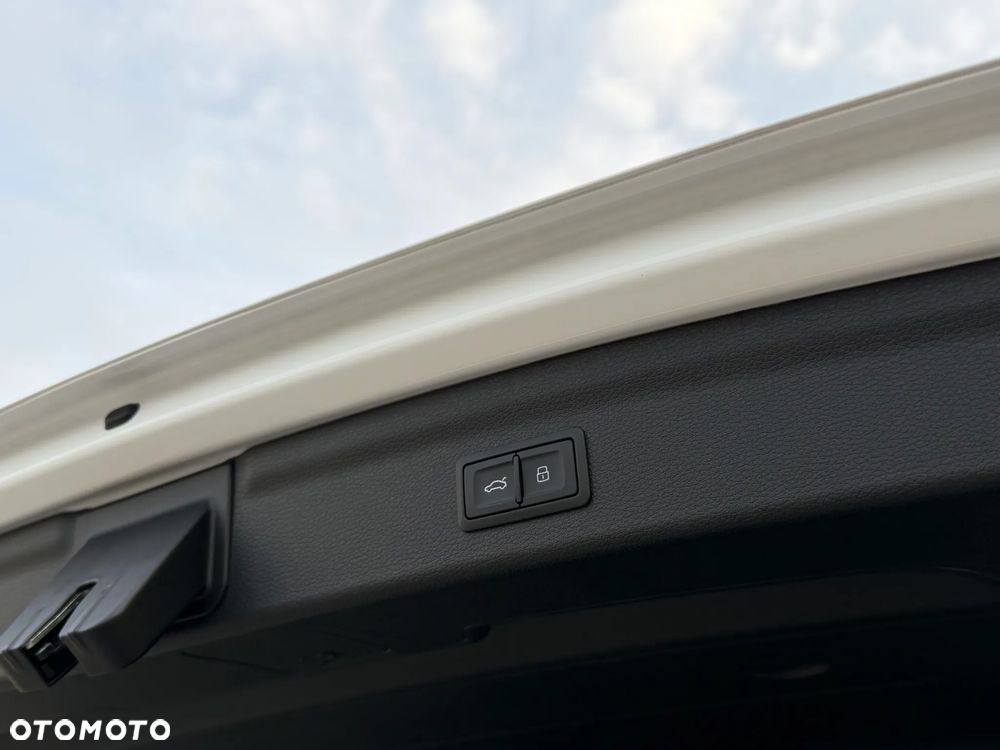 Audi Q3 35 TFSI S tronic - 9