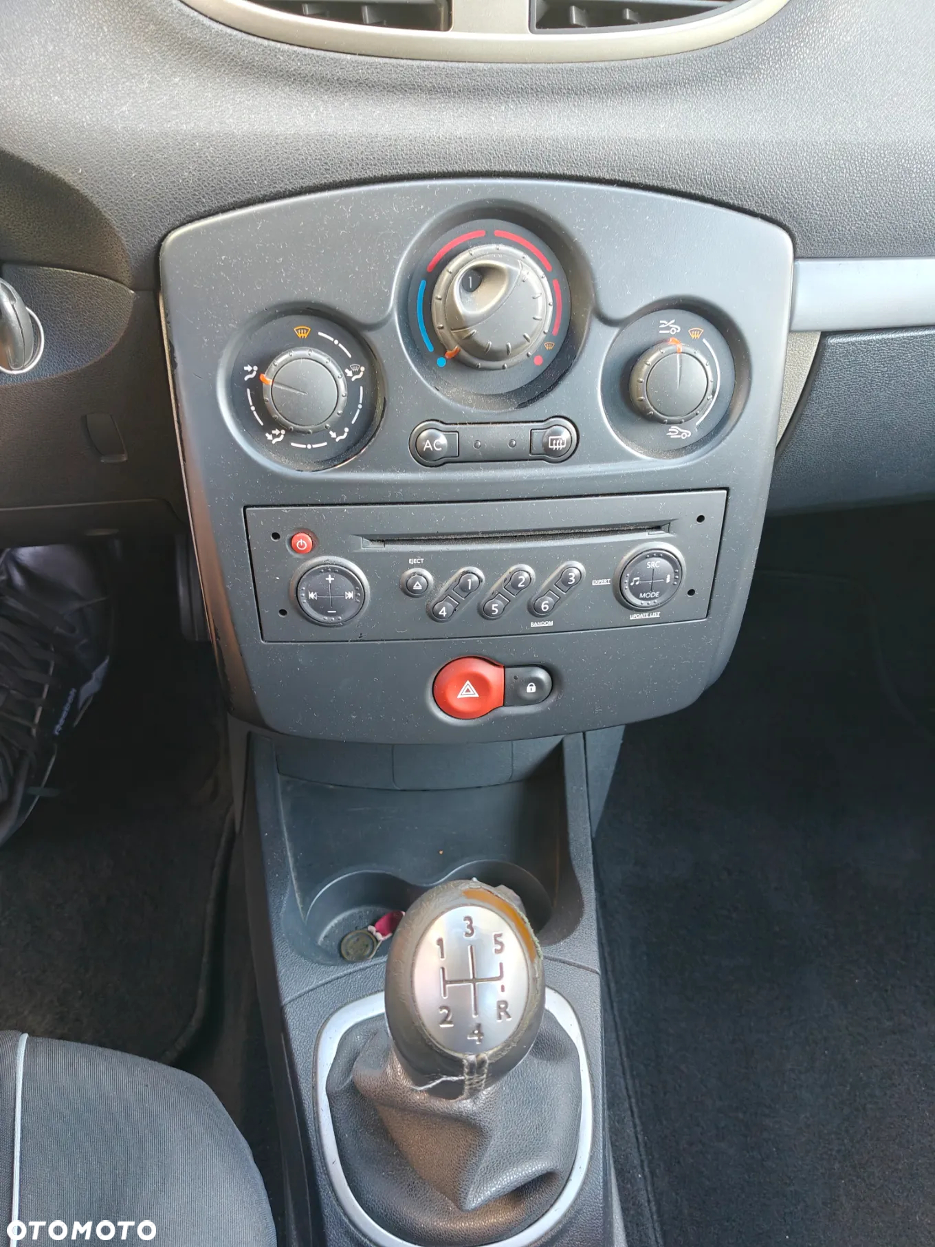 Renault Clio 1.2 TCE Extreme - 11
