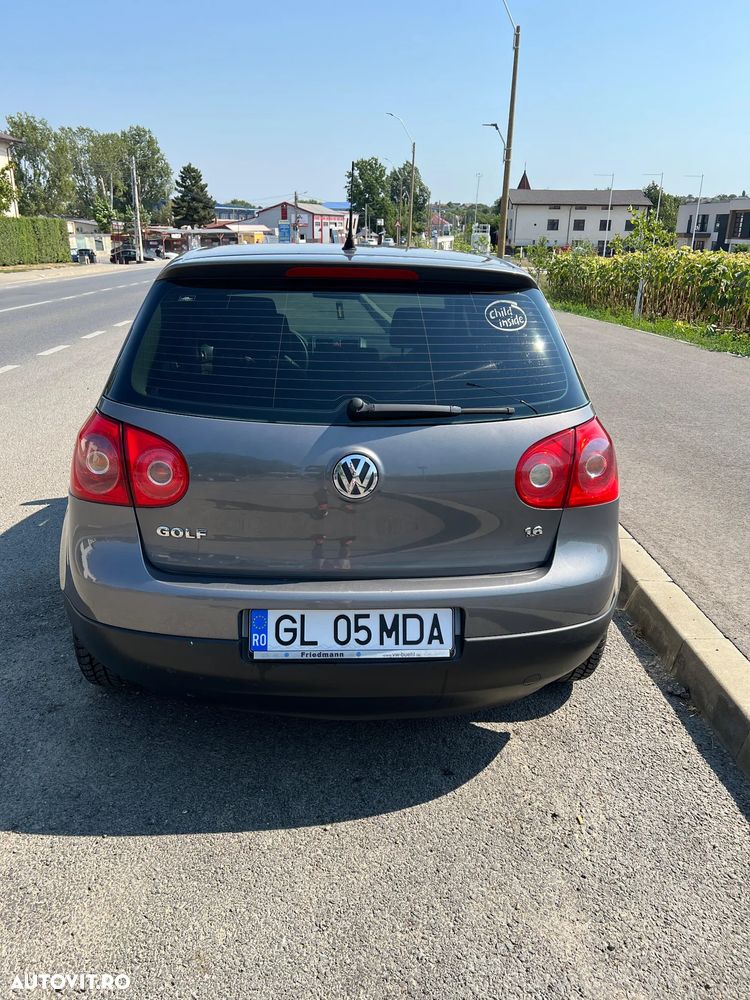 Volkswagen Golf 1.6 Trendline - 3