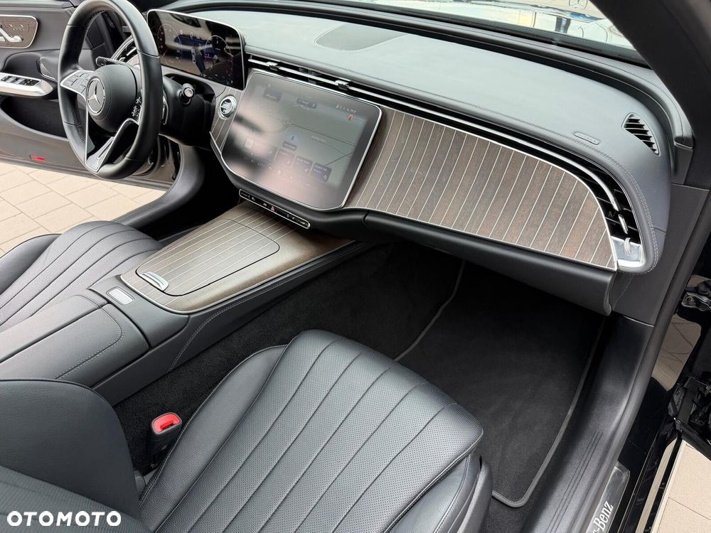 Mercedes-Benz Klasa E - 12