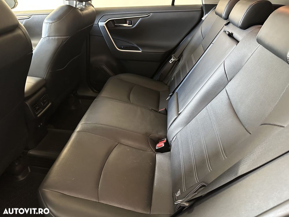 Toyota RAV4 2.5 VVT-iE 4x4 Dynamic - 11