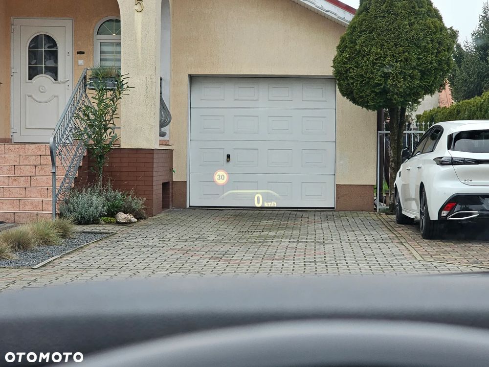 BMW Seria 5 520d M Sport - 35