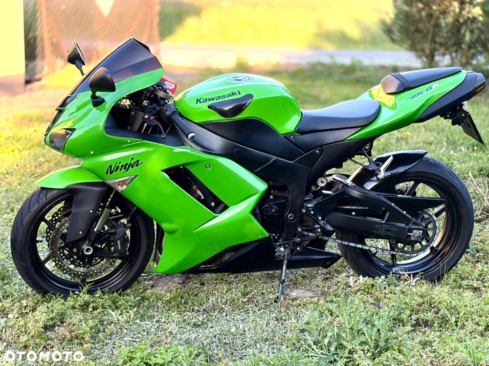 Kawasaki Ninja - 4