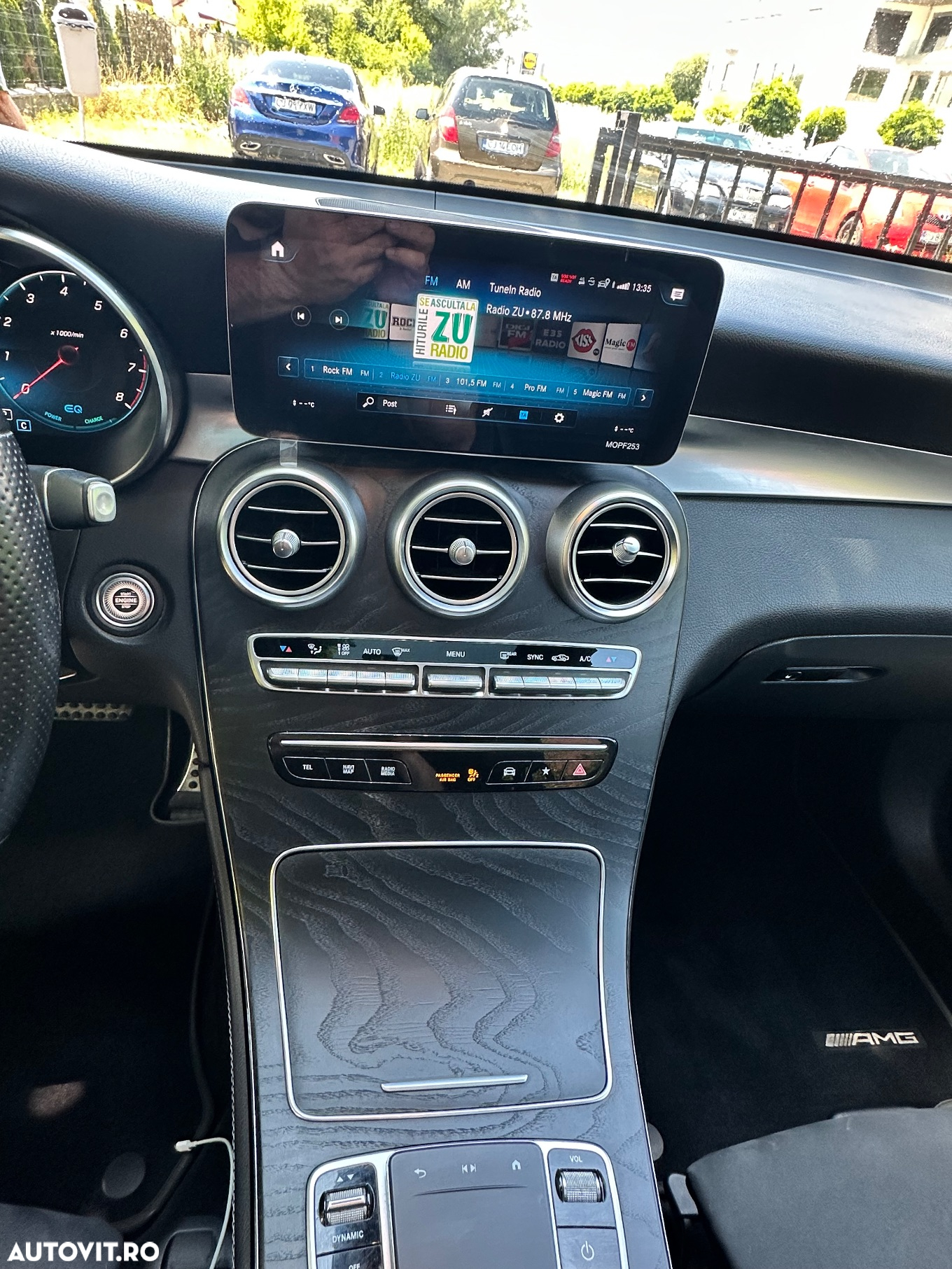 Mercedes-Benz GLC 300 4MATIC - 15