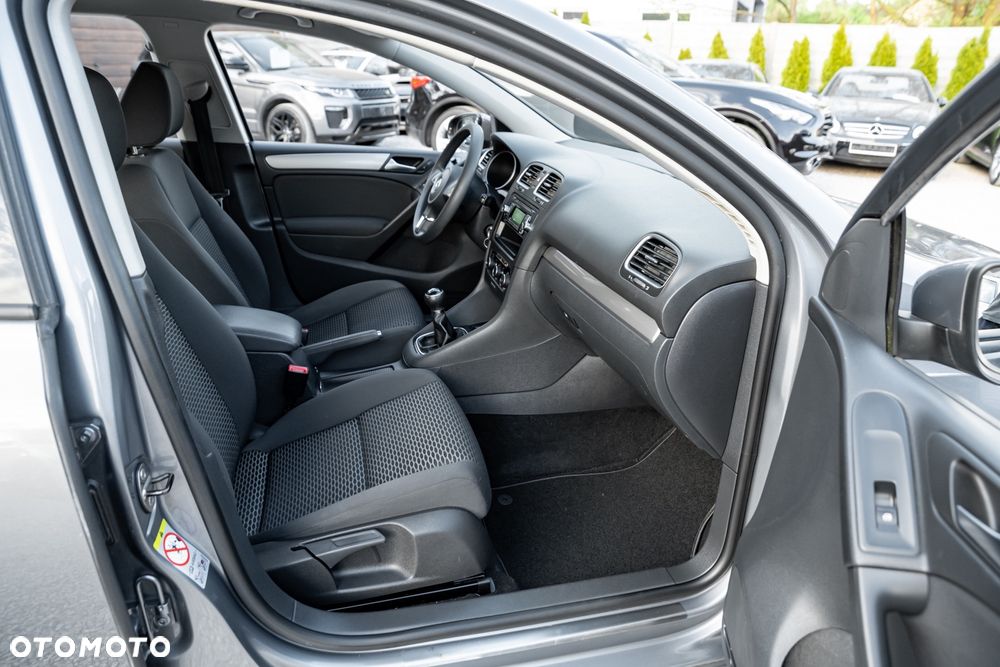 Volkswagen Golf 1.2 TSI Comfortline - 25