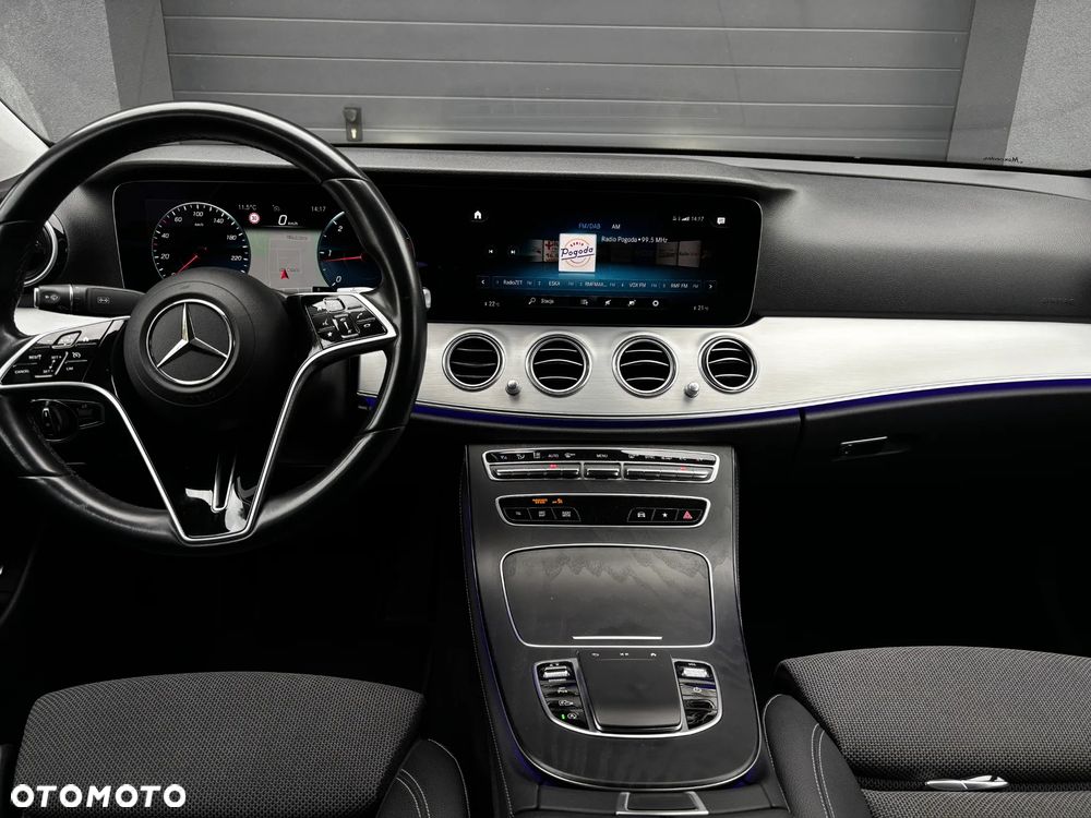 Mercedes-Benz Klasa E 220 d 4-Matic - 19