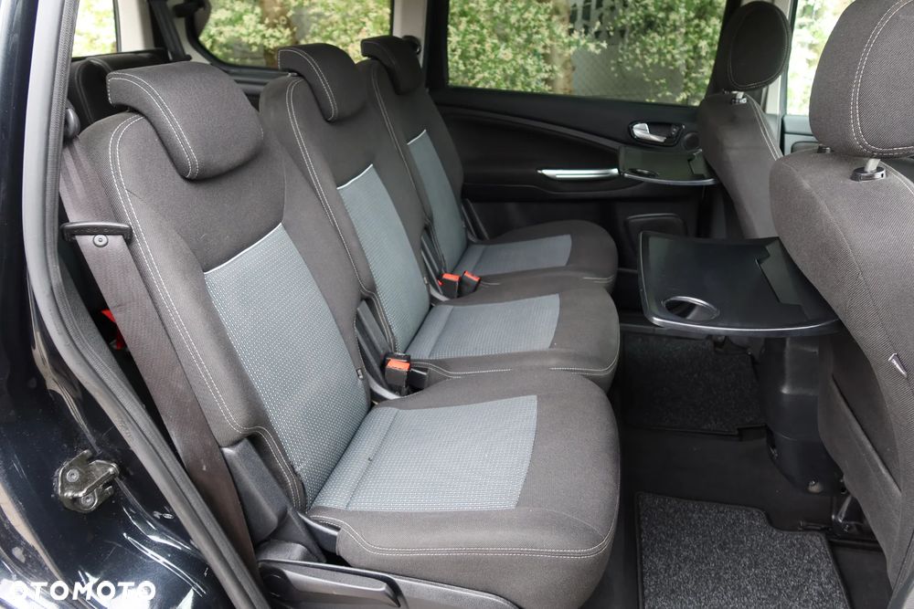 Ford Galaxy 2.0 TDCi Titanium - 17