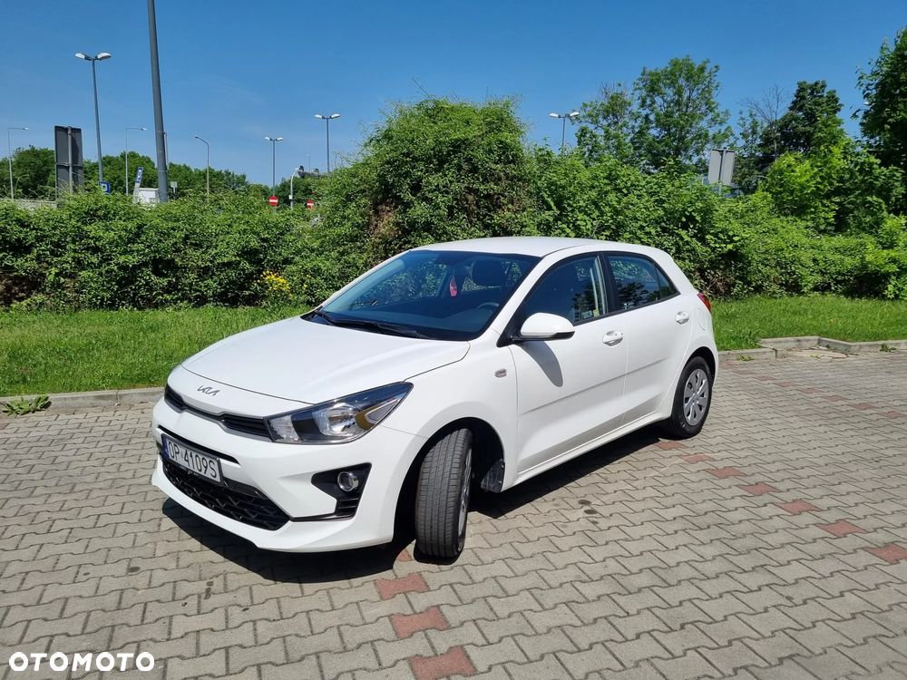 Kia Rio 1.2 M - 17