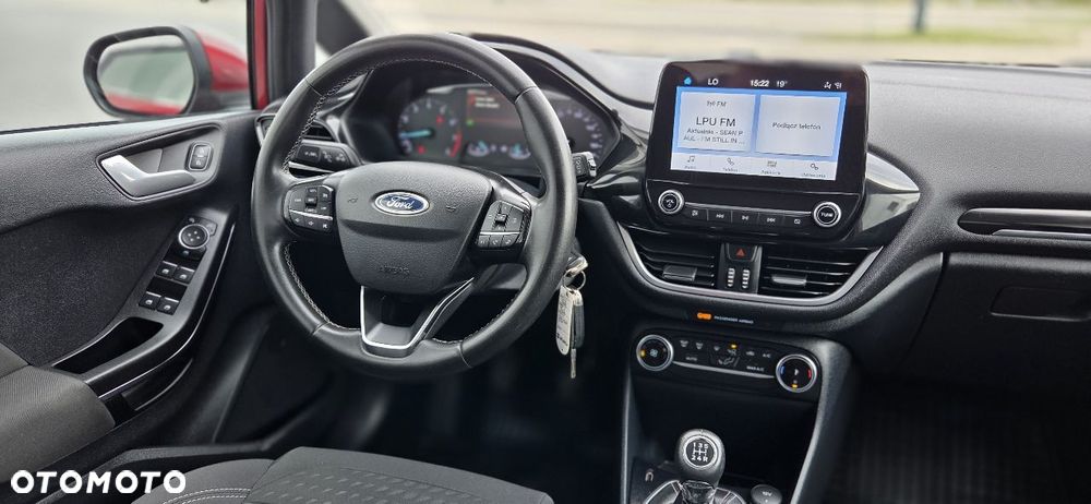 Ford Fiesta 1.1 S&S TITANIUM - 30