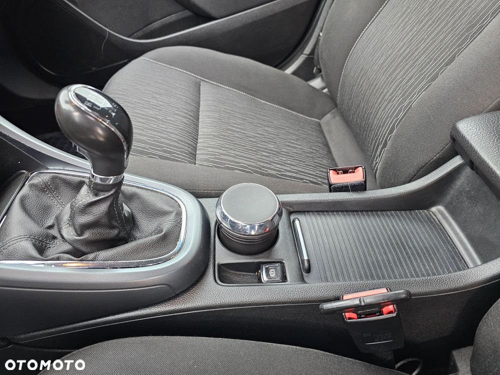 Opel Astra 1.4 T Active EU6 - 23
