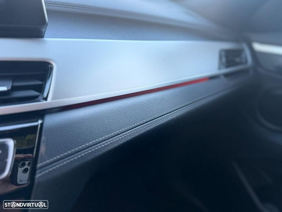 BMW X2 25 e xDrive X Pack M - 23
