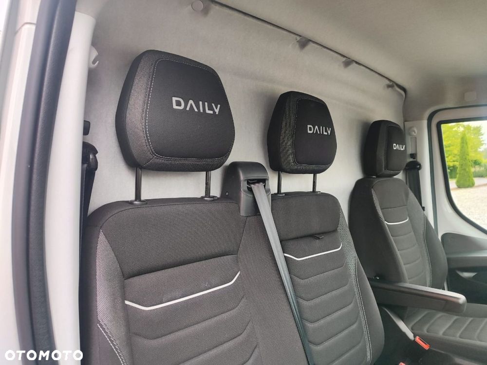 Iveco Daily - 12