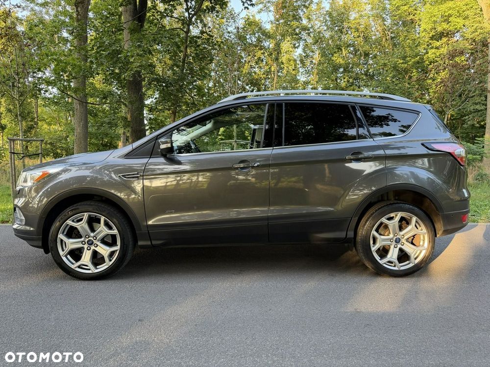Ford Kuga - 5