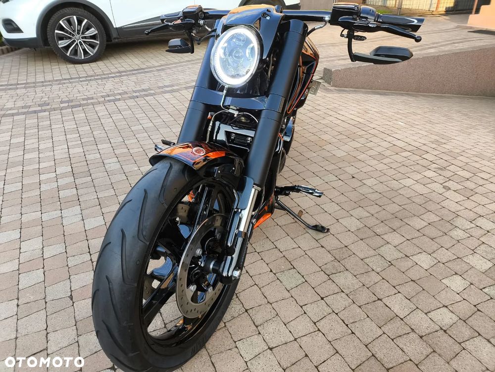 Harley-Davidson V-Rod Muscle - 17