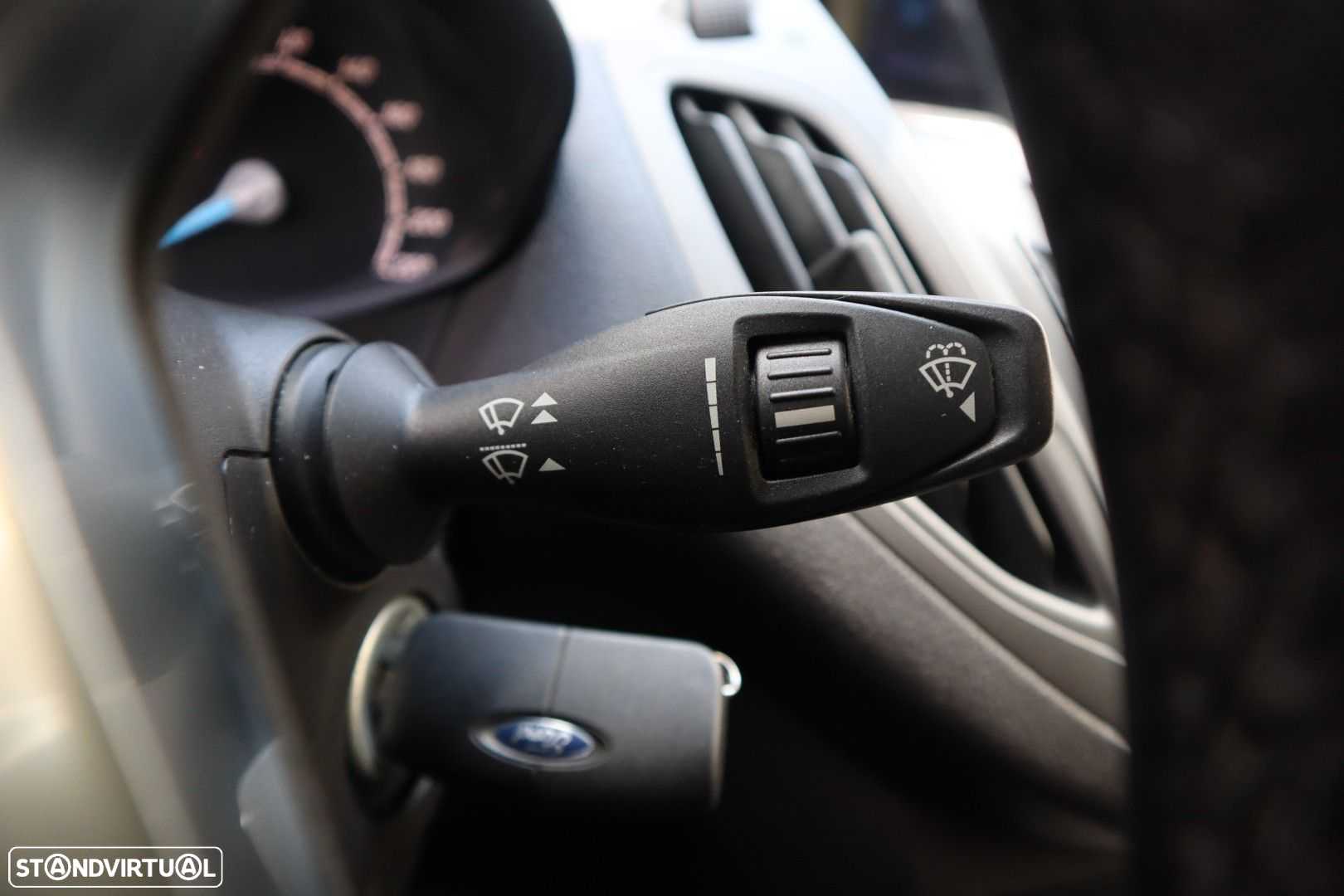 Ford Transit Courier 1.5 TDCi Trend - 34