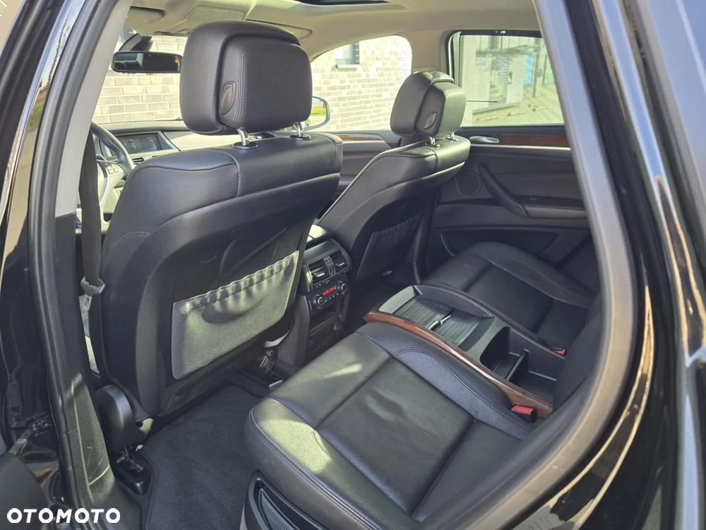 BMW X6 35i xDrive - 25