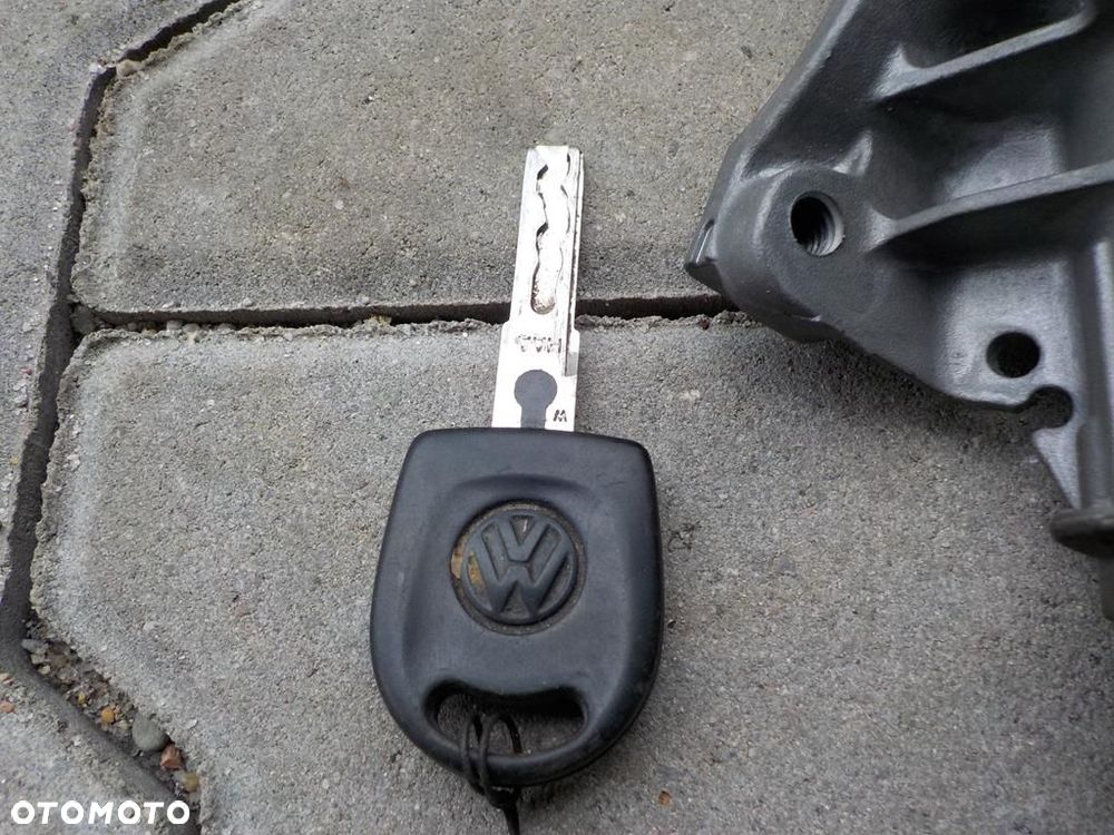VW T5 STACYJKA  KLUCZ - 4