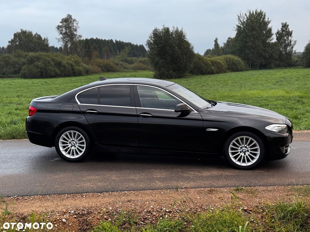 BMW Seria 5 520d - 3