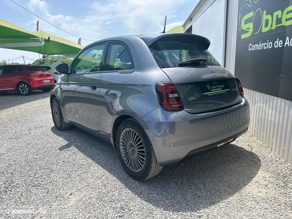 Fiat 500e 3 + 1 42 kWh - 5