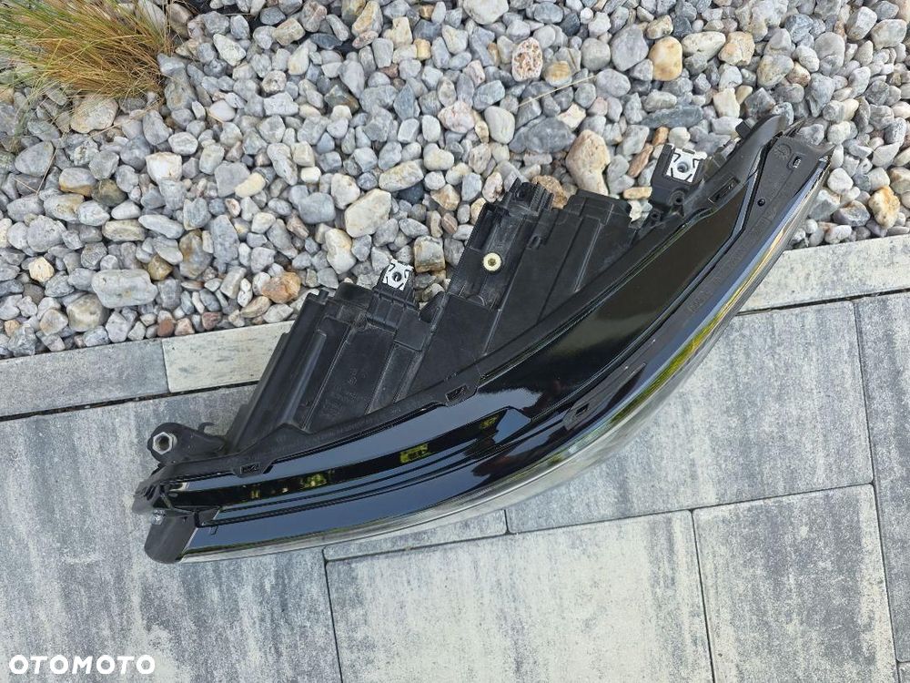 VW GOLF 8 VIII 5H1 R Lampa lewa przód Full Led Matrix IQ 5H1941059C Czarna - 6
