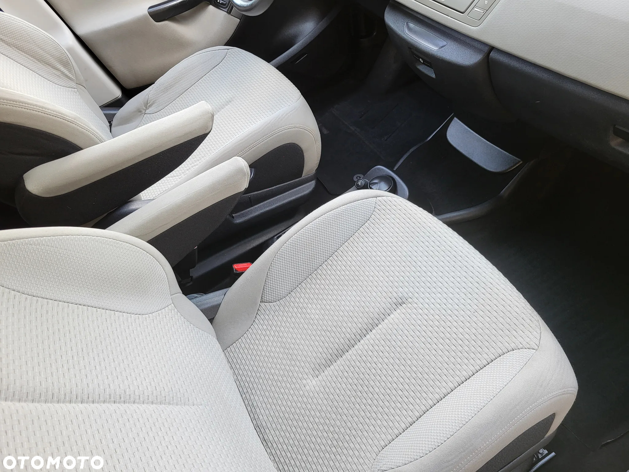 Citroën C4 Grand Picasso - 14