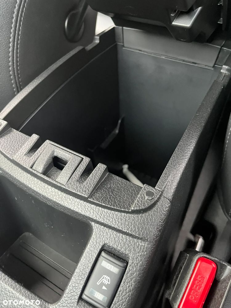 Nissan Qashqai 1.3 DIG-T TEKNA - 21