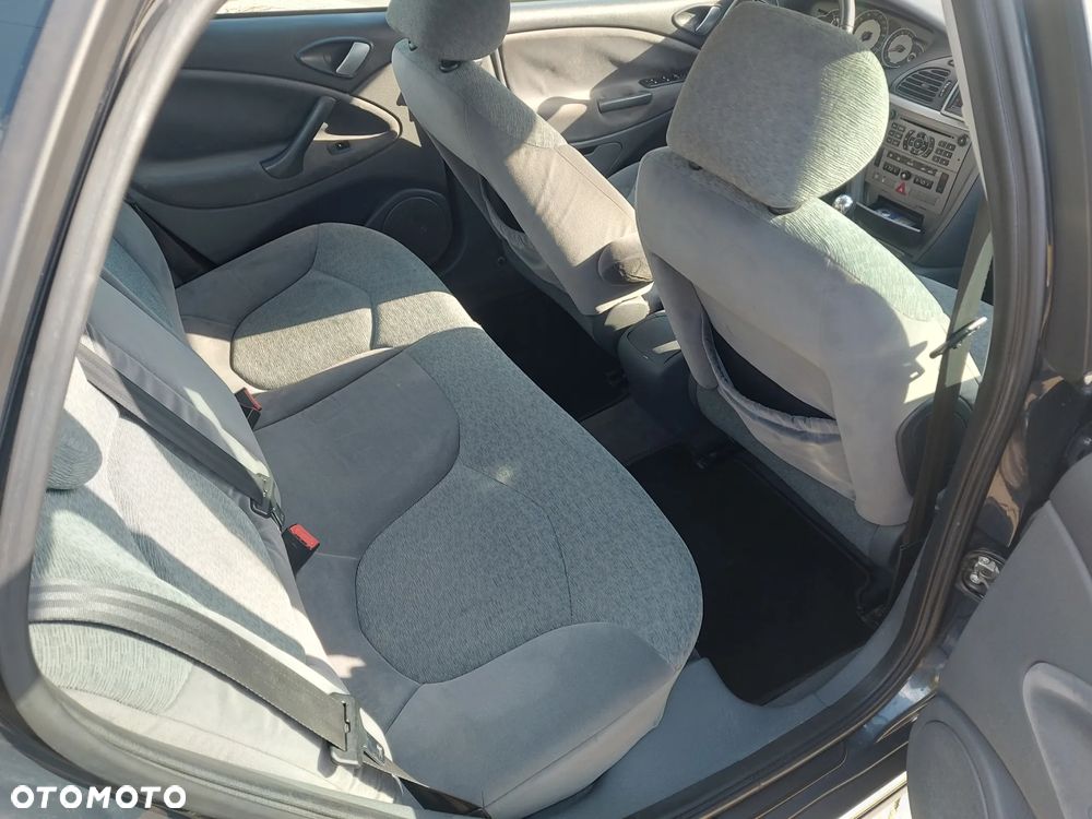 Citroën C5 2.0 16V Exclusive - 10