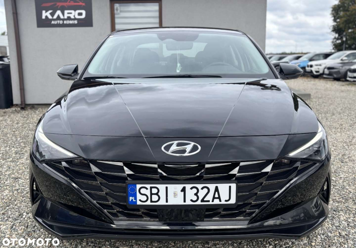 Hyundai Elantra - 13