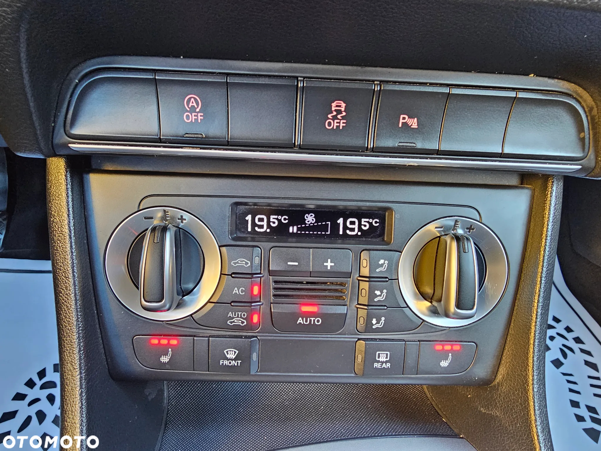 Audi Q3 2.0 TDI - 26