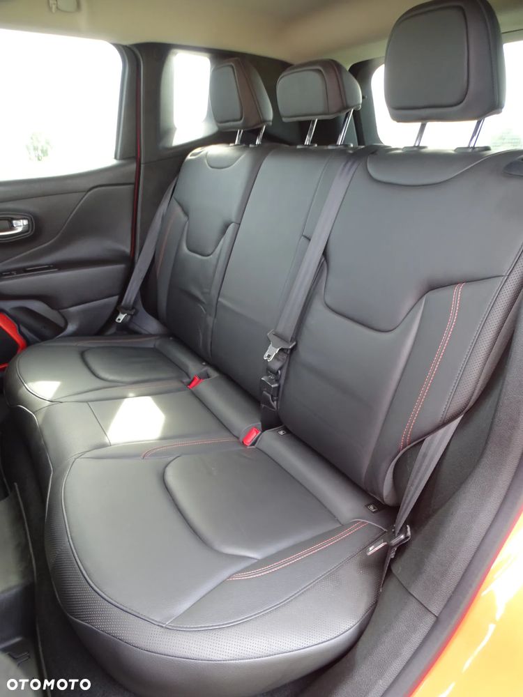 Jeep Renegade 1.6 MultiJet Sport FWD S&S - 15