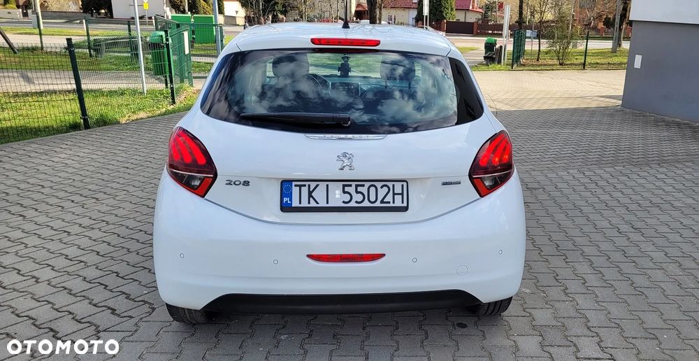 Peugeot 208 82 PureTech Style - 8
