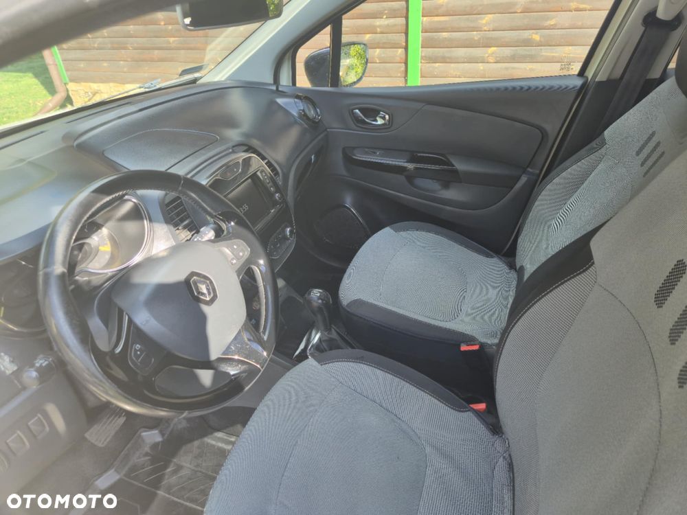 Renault Captur - 10