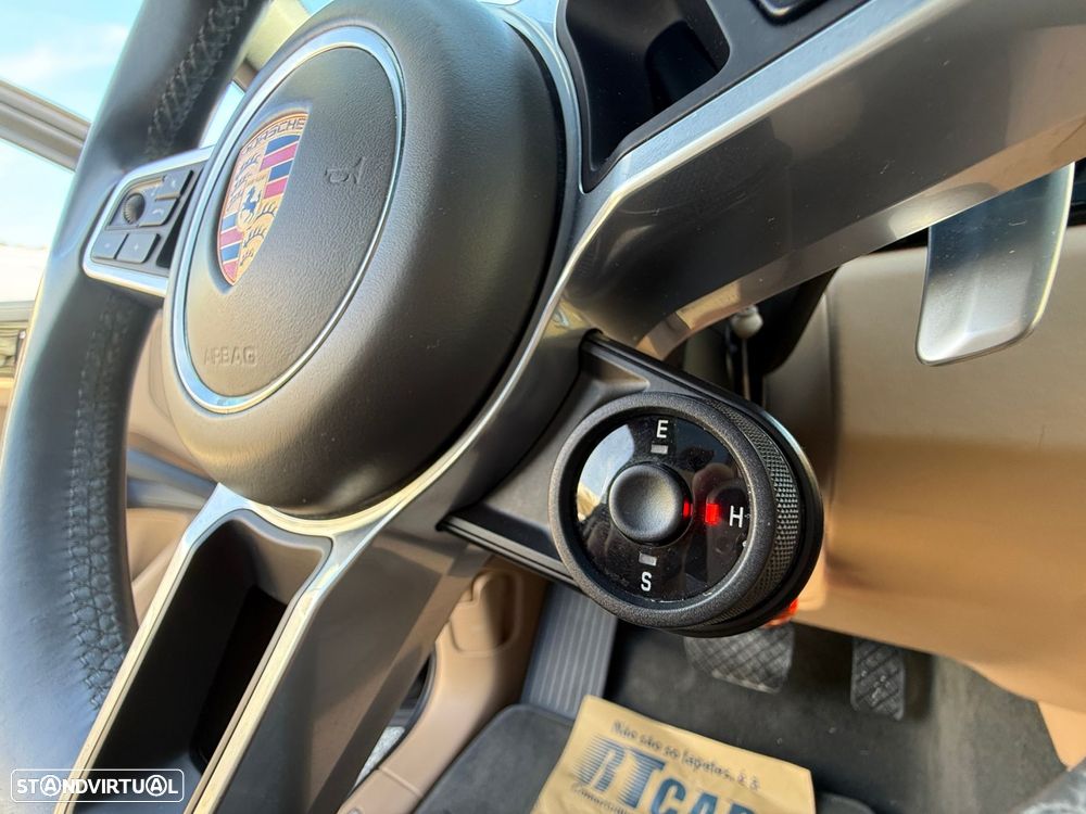 Porsche Cayenne Coupé E-Hybrid Platinum Edition - 19