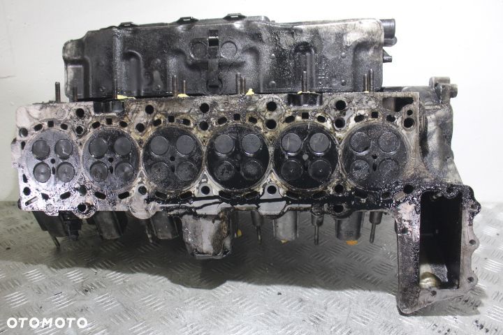 GŁOWICA SILNIKA BMW 5 530D E60 3.0 - 5