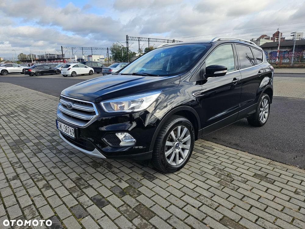 Ford Kuga - 4