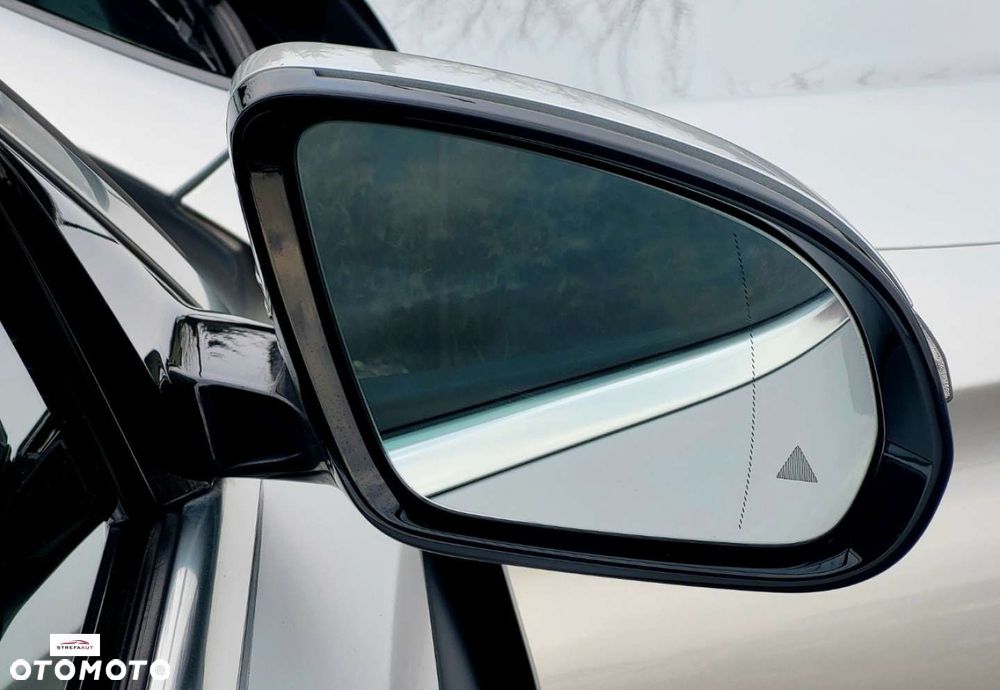 Mercedes-Benz Klasa E - 31