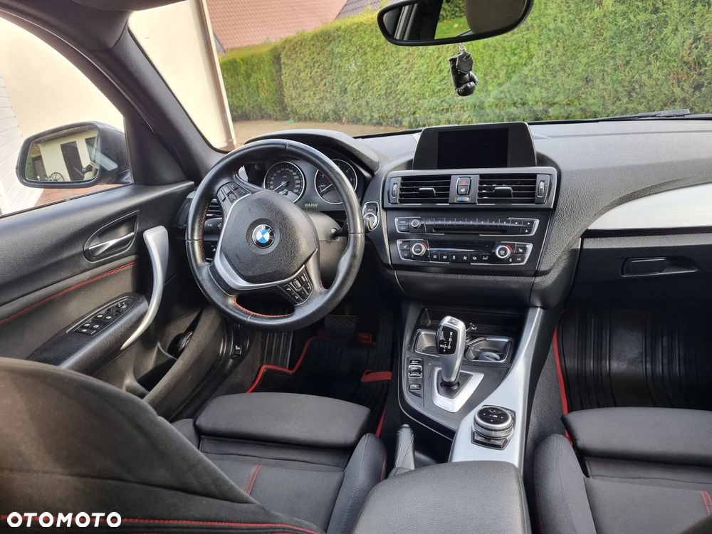 BMW Seria 1 120d Sport Line - 7