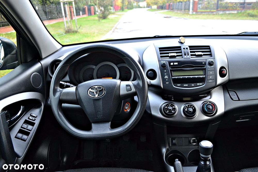 Toyota RAV4 2.0 4x2 Life - 35