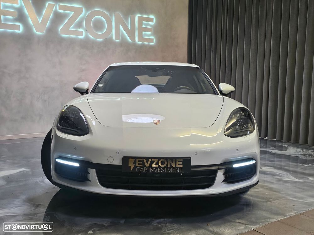 Porsche Panamera 4 E-Hybrid Executive - 3