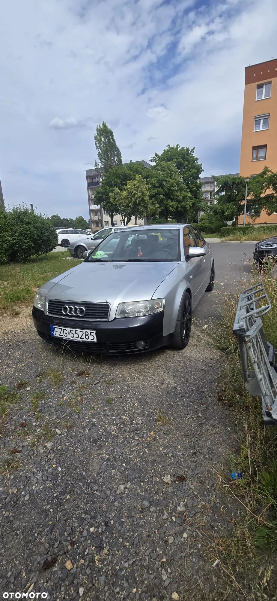 Audi A4 - 1