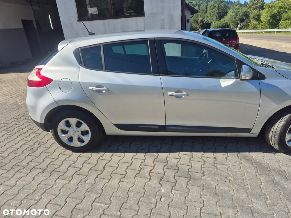 Renault Megane 1.9 dCi Privilege - 7